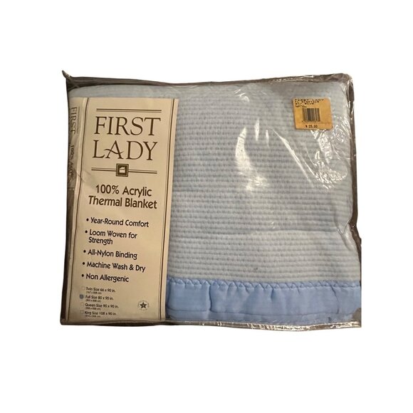First Lady 100% Acrylic Thermal Blanket Full Size 80 X 90 Inches Light Blue Mach - Picture 2 of 5